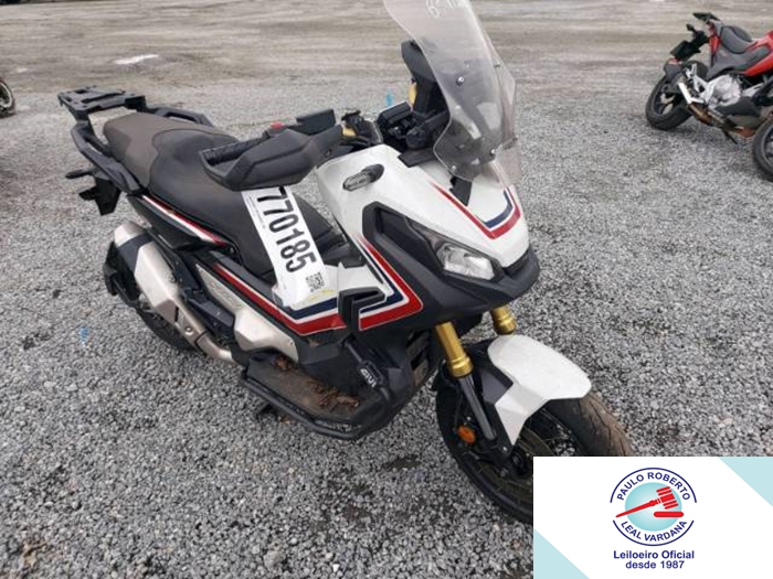 HONDA X-ADV 750 DCT