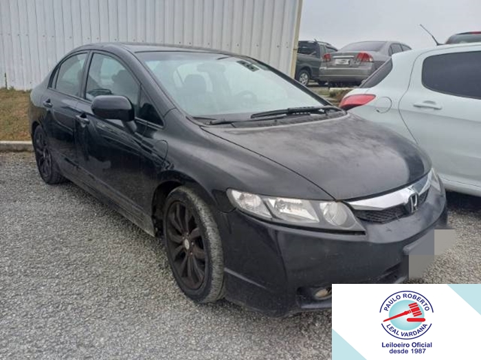 Civic LXS 1.8 16V